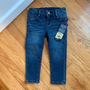 NWT Infant girls True Religion jeans 24m